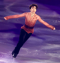 佐藤駿　「メダリスト・オン・アイス」で千本桜舞う　フリー「火の鳥」も披露