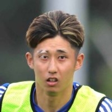 バイエルン日本代表ＤＦ伊藤洋輝　リーグ４戦連続で先発　ブレーメンの菅原由勢は後半３４分までプレー