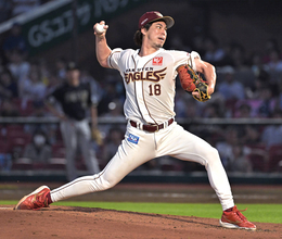 【楽天】 逆転勝ちで２連勝　マッカスカーが８回に決勝打　前田健太はＮＰＢ１００勝目ならずも７回２失点の熱投