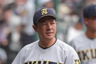 【甲子園】仙台育英初の女子部員・星よつはマネは「誰もやったことがないことを、誰もやったことないレベルでやりきった」須江航監督がたたえる