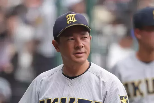 【甲子園】仙台育英初の女子部員・星よつはマネは「誰もやったことがないことを、誰もやったことないレベルでやりきった」須江航監督がたたえる