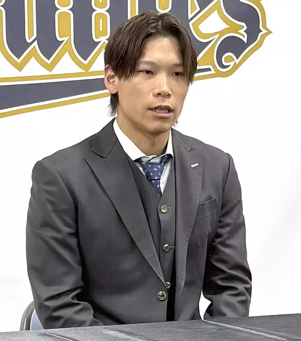 【オリックス】中川圭太が１億円でサイン「けがなくできたのは一番よかった」プロ７年目で大台到達