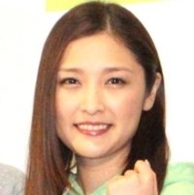 元モー娘。４１歳石川梨華「おめかししました」バッチリメイク＆巻き髪ショット！「大人の魅力が」「ドキッと」