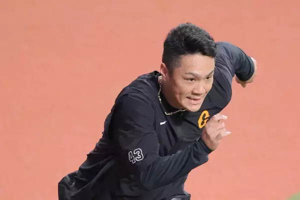 「【セパ公示】（２日）巨人が則本昂大、ヤクルトは奥川恭伸を登録　ソフトバンクは稲川竜汰を抹消」の画像