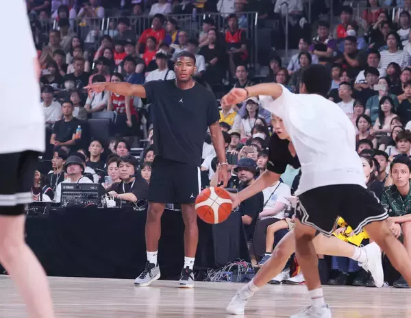 レイカーズ・八村塁「後につなげたい気持ちが出てきて」中高生に直接指導の思い「ＮＢＡキャリアが成功したかしないか変わる」