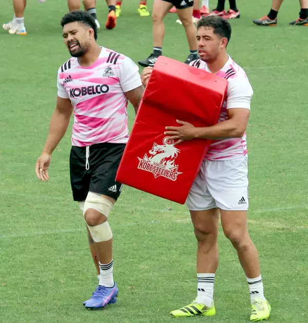 【ラグビー】神戸のニュージーランド代表コンビが“有終Ｖ”へ気合　サベア「どれだけ激しさを見せられるか」７日に東京ベイとＰＯ決勝
