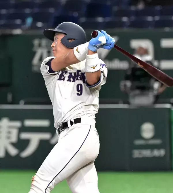 【大学選手権】２年生リードオフマン、天理大・藤原凪秀が４打数３安打２打点で「いい経験になった」初戦は逆転タイムリーも