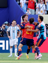 【Ｗ杯】メッシ　決勝で敗れるも６度目のＷ杯では８得点４アシスト　通算で２１得点＆１２アシスト＆９連続試合得点の記録ラッシュ