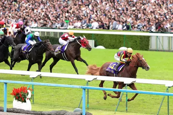 一瞬で完売した「しまむらの競走馬グッズ」の“神対応”再販が好評！　「アツすぎる！」「わあああああ」