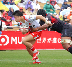 【ラグビー】神戸が今季初勝利　植田和磨が２試合連続トライ