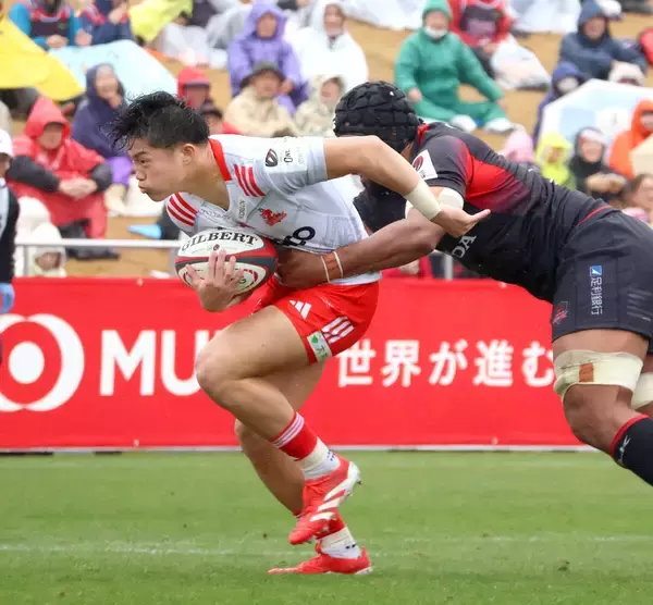 【ラグビー】神戸が今季初勝利　植田和磨が２試合連続トライ