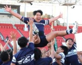 【高校ラグビー】Ｖ３の主将・堂薗尚悟、脱臼した右肩は「めちゃくちゃ痛かった」　ラインアウトは１番に託し、気迫の４５分間「肩が取れるくらいまでやろうと」