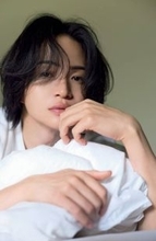 ｔｉｍｅｌｅｓｚ・菊池風磨　初写真集で「ノリで」高台から海に飛び込み「若干腰が引けた」