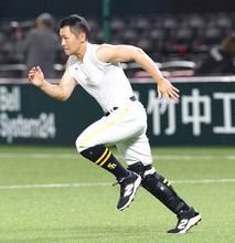 【ソフトバンク】中村晃が「６番・一塁」で今季初スタメン　徐若熙は３戦ぶり先発マスク・谷川原健太と初バッテリーで本拠地初勝利へ