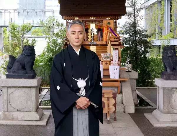 市川團十郎　江戸紫の鉢巻きを手に決意新た「新しい境地に」５月歌舞伎座で４年ぶり助六