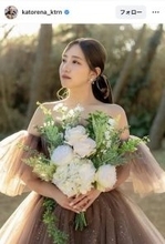 元ＡＫＢメンバーのカラードレス姿が美しすぎる！「綺麗すぎー」「かわいいよー」と話題の加藤玲奈