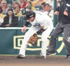 【阪神】大山悠輔、チーム唯一の安打もエラーで失点に絡む「悔しかったので、また明日しっかりと」