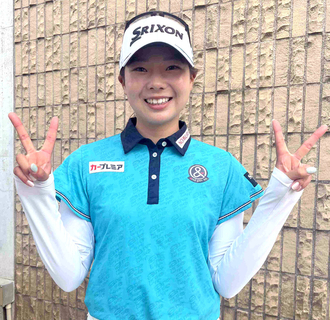 「大人メイク」の２１歳・菅楓華が２差２位で最終日へ「自分のナイスプレーを心がけて頑張る」