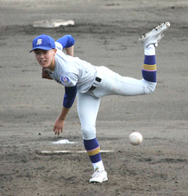 【高校野球】生まれつき両手親指が短くても「不自由はない」鶴ケ島清風・加藤拓秀が意地の８回完投７奪三振　８失点で敗戦も「マウンドが気持ちよかった」…埼玉大会