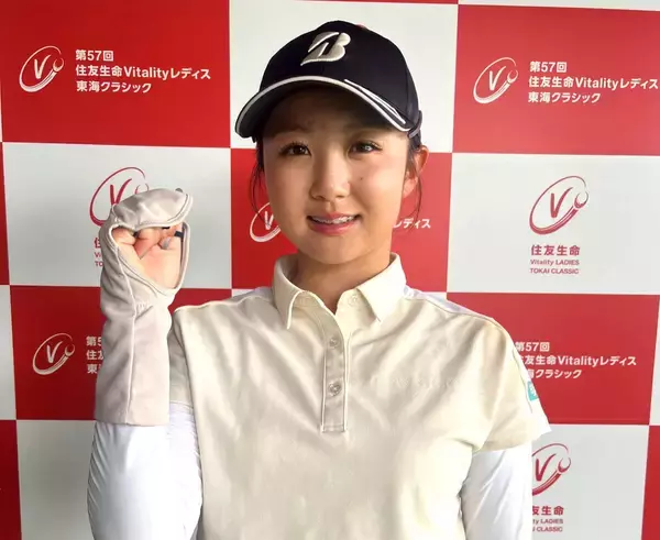 【女子ゴルフ】「毎試合、泣いていた」　１８歳ルーキー伊藤愛華が１３戦ぶり予選通過　４差１６位で最終日へ「気合で爆発させたい」