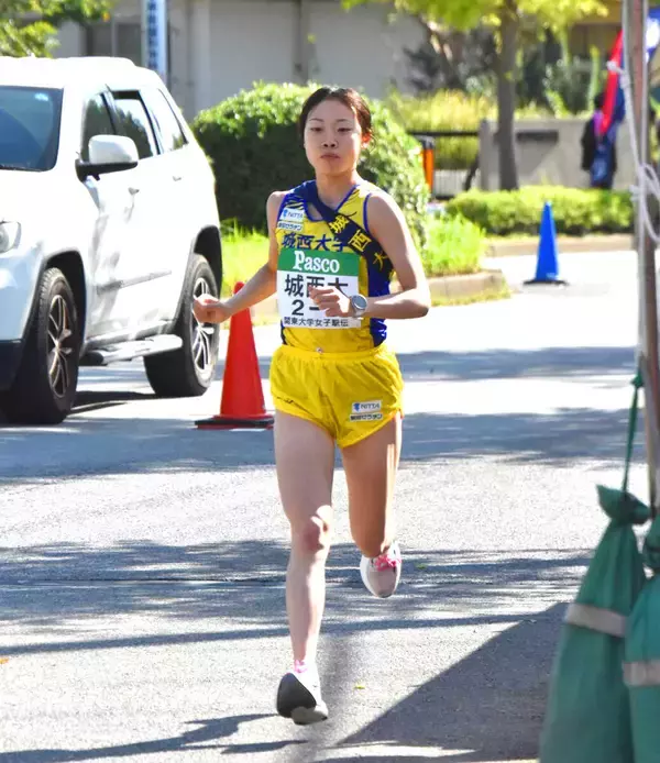 【関東大学女子駅伝】城西大が５区終了時点で３位も、最終６区を途中棄権　指揮官が苦渋の決断について説明