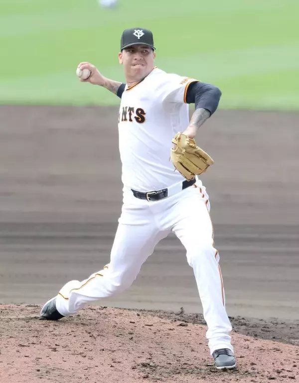 【巨人】勤勉な新助っ人マタ「コツコツ毎日」習得中のことは？　初ライブＢＰで３者連続Ｋ