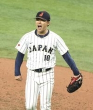 山本由伸が吠えた！アクーニャに先頭弾浴びるも４回２失点５三振…侍エースの役目果たしてリリーフにバトン