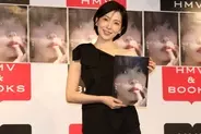 知英、ＫＡＲＡのデビュー２０周年を前に心境「離れられない人生の一部。姉妹のような関係」メンバー、ファンへ思い告白