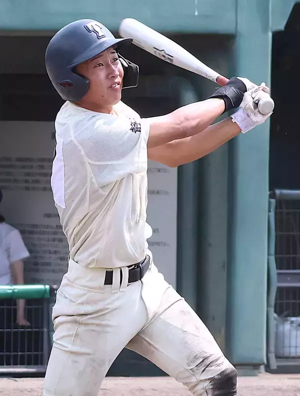 【高校野球】遠江総合が８回コールドで秋は初の県切符　６番・青島涼太が４打数４安打２打点の大暴れ「公式戦で４安打なんて初めて」
