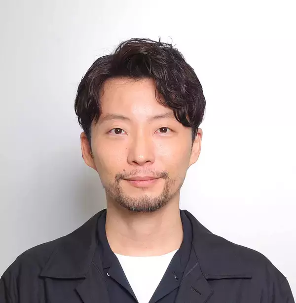 星野源、大物俳優と「韓国旅行に行ってきたよ」２ショットにファンほっこり　「素敵な笑顔」「大好きな二人！」