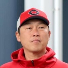 【広島】新井貴浩監督「バタバタする必要はない」不振の小園海斗ら中軸の組み替え否定「今、変えたとて」チーム打率はリーグ最低２割１分…２日連続の雨天中止