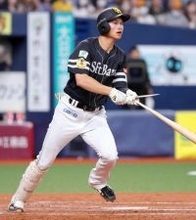 【ソフトバンク】１軍昇格の「ギータ２世」笹川吉康が殊勲打　「８番・右翼」のスタメン抜てきに応える「追い込まれてからはコンタクト率を上げるために軽打することを意識」