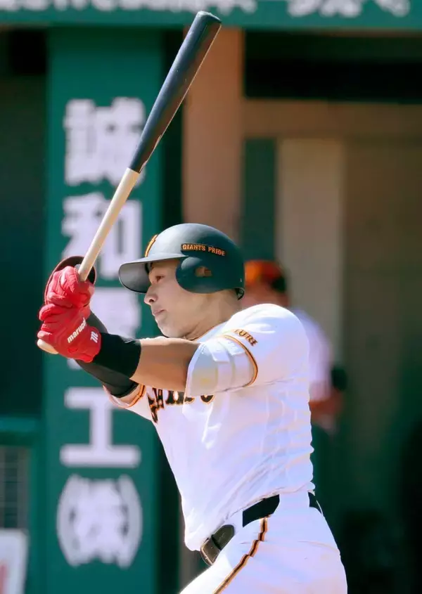 【巨人】藤井健翔が豪快バックスクリーン弾４安打３打点「貪欲に誰よりもバットを振り続けてレベルアップを目指します」３軍ソフトバンク戦