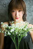 「つばきファクトリー・秋山眞緒、アイドル人生ラスト写真集を９月に発売へ「感謝の気持ちを込めて“今の私＂を残しておきたい」」の画像1