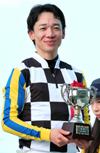 【チャレンジＣ・レースメモ】松山弘平騎手９回目の騎乗で初勝利