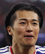 中村敬斗が新天地リヨンでデビュー　後半３０分から途中出場