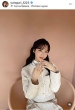 「今年はミニスカを沢山履きたいと思います」ＡＫＢ４８小栗有以の春服姿に「美脚だからいい」「かわいい」