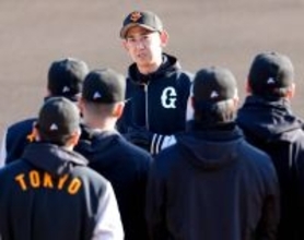 【巨人】会田有志３軍監督「２軍に昇格して１軍に行ってからがスタートライン」全体練習前に訓示
