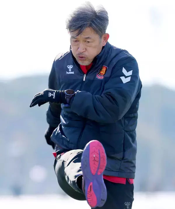 カズ開幕スタメン！　１７９５日ぶりＪ出場＆５８歳３４６日で公式戦最年長出場記録更新へ
