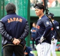 森下翔太が尊敬する松井秀喜氏と対面「プロ野球界を大きくしてくれた一人」…侍ジャパン強化合宿