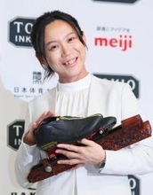 【高木美帆さん引退会見】締めにメッセージ発信「皆さんがいたからスケート人生は色とりどりに」「のんびりもしながら、でも先のことも考えながら歩んでいけたら」　感謝の言葉紡ぐ