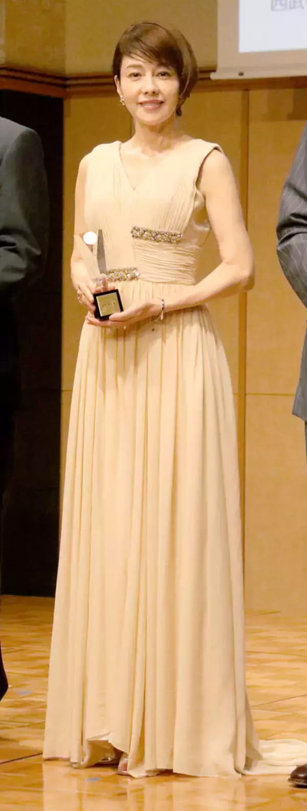 沢口靖子「科捜研の女」榊マリコ役と２６年「今も私の中で生き続けています」…グッドエイジャー賞を授賞