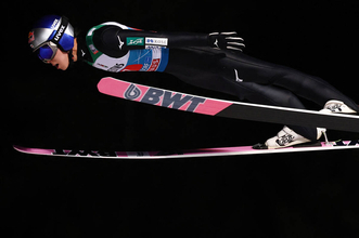 【ジャンプＷ杯】４度目の総合優勝を狙うエース小林陵侑は６位　伝統のジャンプ週間が開幕　二階堂蓮は１３位