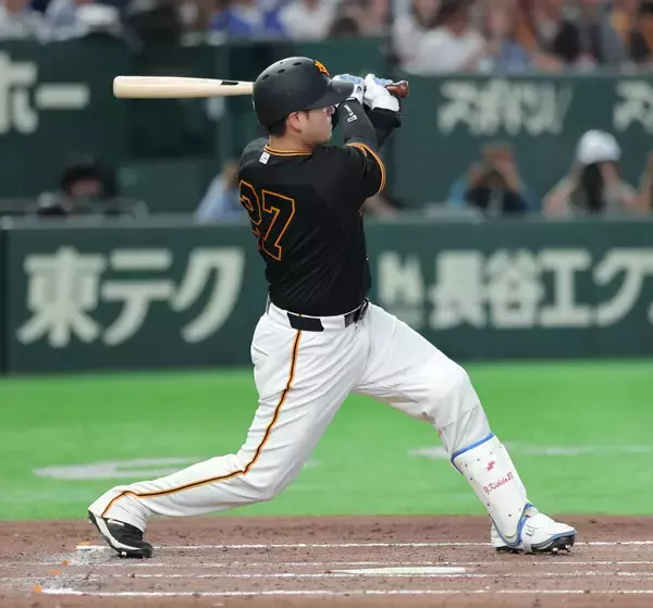 【巨人】岸田行倫が先制の左前適時打！「竹丸に先制点あげたい」５月９日・中日戦以来の先発出場で主将が打った！