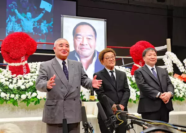 【ボクシング】具志堅さん、ガッツさん祭壇前で「ＯＫ牧場の意味分からない」…故・ガッツ石松さんの「お別れの会」で仰天秘話