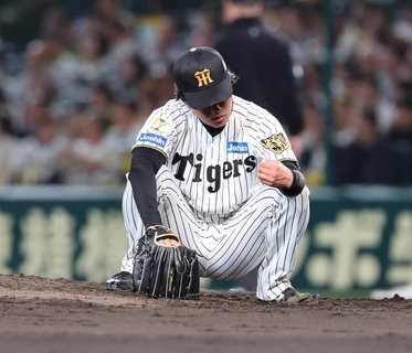 【阪神】高橋遥人に悪夢…０―０の８回２死、牧秀悟に痛恨の先制ソロ献上　マウンド上でうなだれる