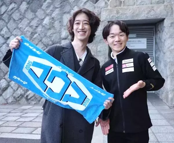 【全日本フィギュア】鍵山優真ＳＰ首位　エキシビション曲書き下ろしたピアニストの角野隼斗氏も応援
