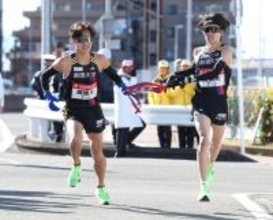 【箱根駅伝】トライアスロンから転身！　８位・創価大、監督の甥っ子・榎木凜太朗が９区で初出走