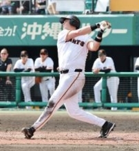 【巨人】詰まっても怪力でヒットゾーンへ！新外国人・ダルベックが来日初安打