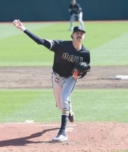 【オリックス】２１３センチ右腕の新外国人・ジェリーが６回４安打１失点で降板…来日初勝利はお預けに